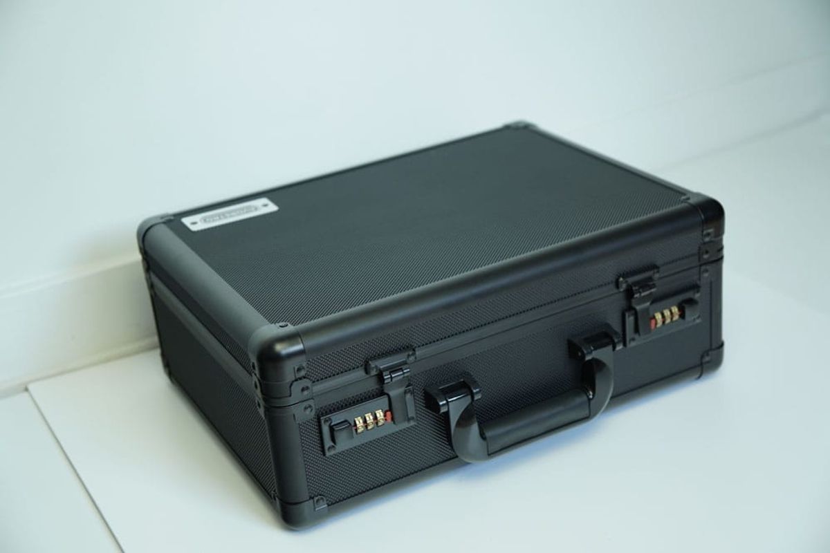 Evoretro Trading Card Suitcase Black